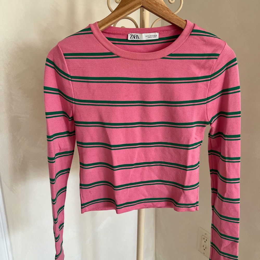 Zara cropped sweater, size M